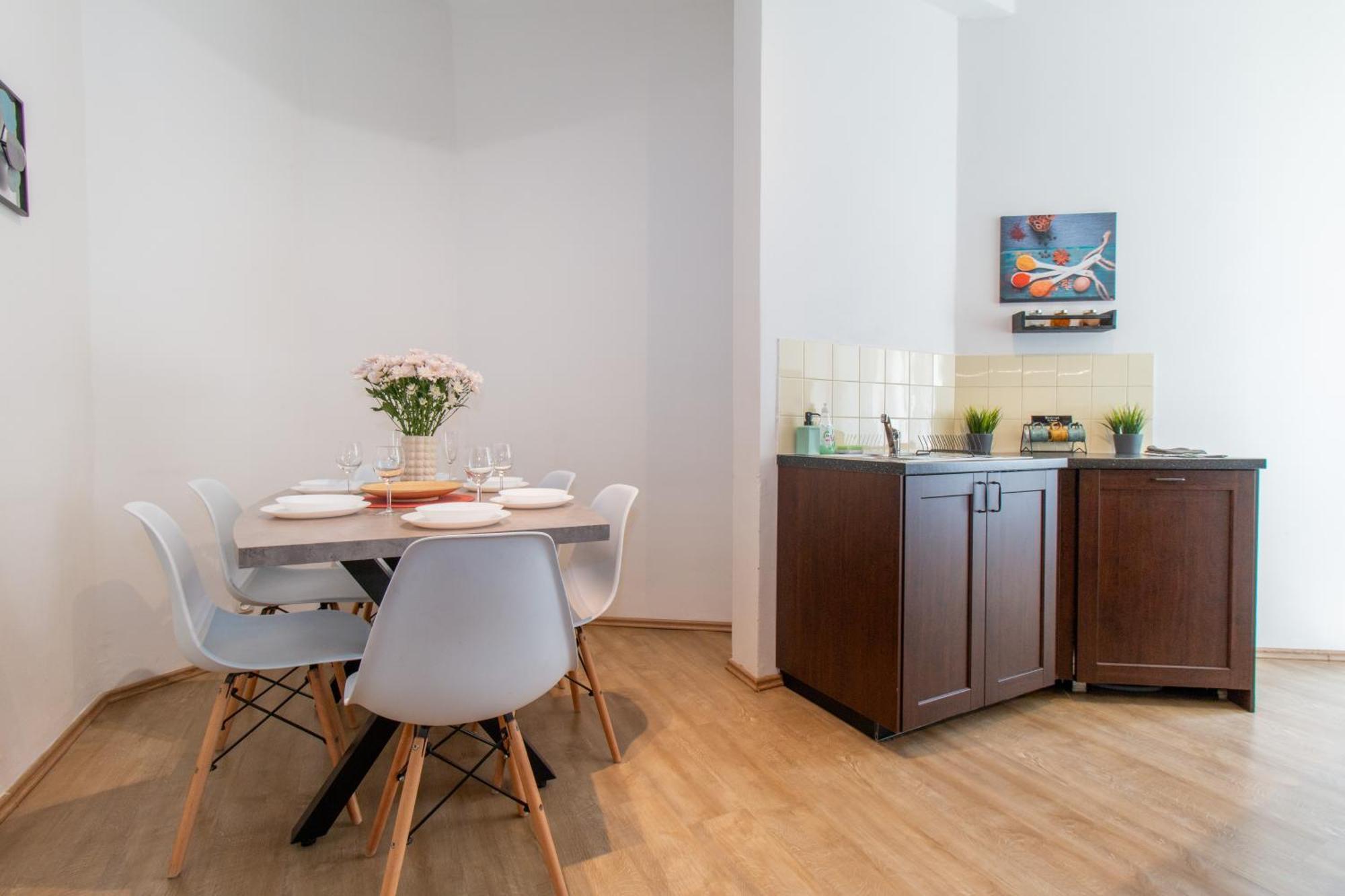 Riverside Cr Apartment プラハ エクステリア 写真