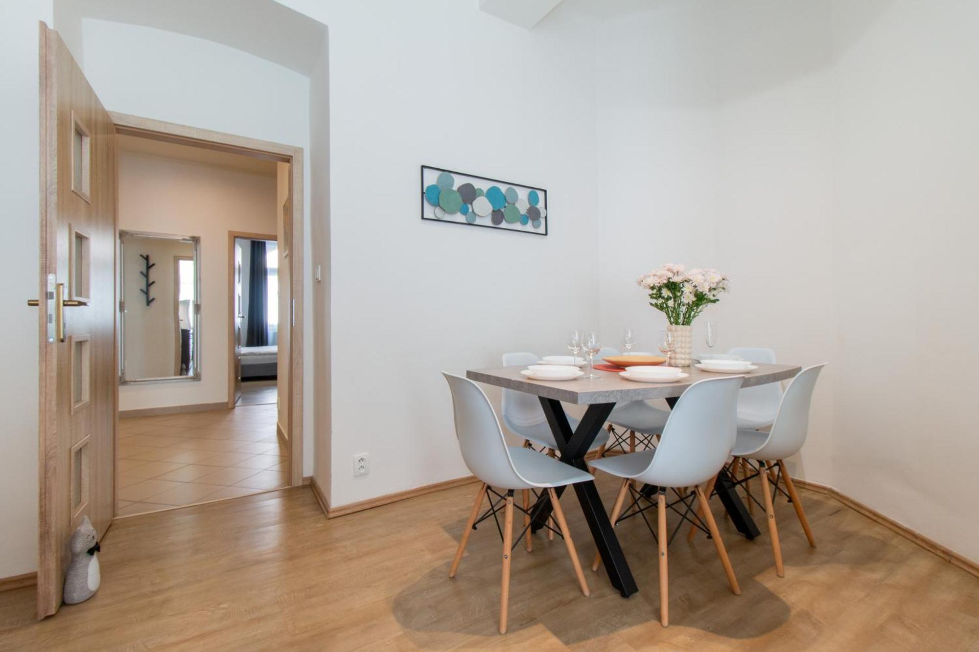 Riverside Cr Apartment プラハ エクステリア 写真